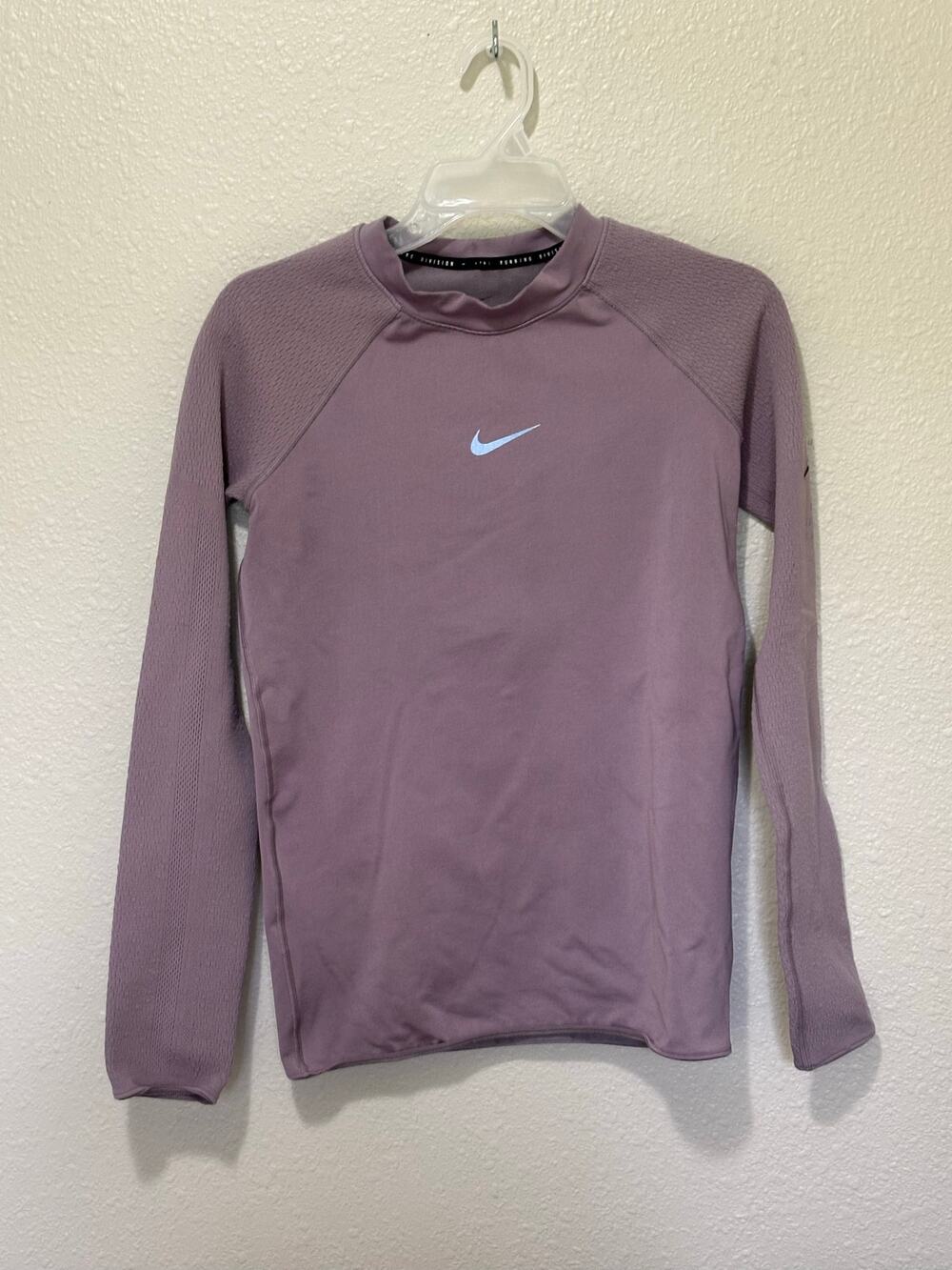 Women’s Nike Run Division Engineered Knit Running Top DA1268-531, size M Medium